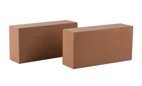 Vật liệu chịu lửa lò nung cơ bản Gạch trọng lượng nhẹ Alumina 35% -40% Hàm lượng Al2O3